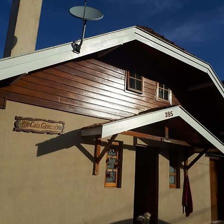 A Casa Girassol Apartment Campos do Jordao Luaran gambar