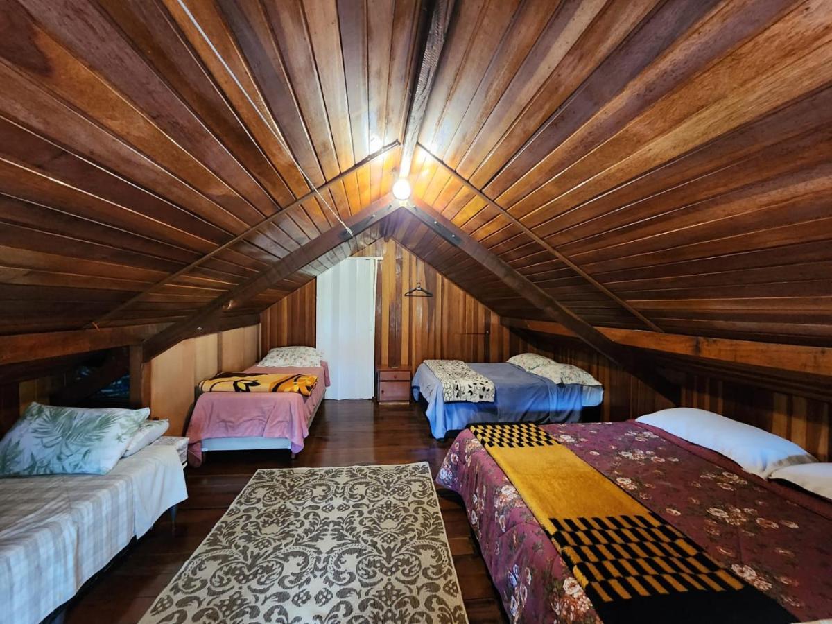 A Casa Girassol Apartment Campos do Jordao Luaran gambar
